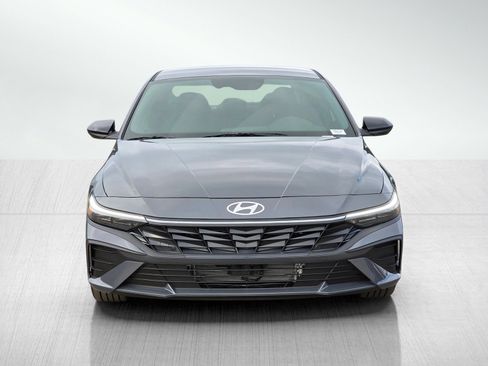 New 2026 Hyundai Elantra Sport image 2