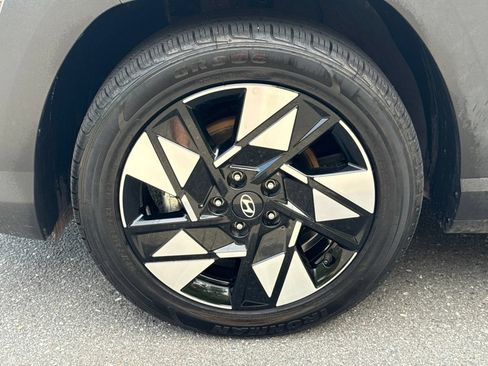Used 2025 Hyundai Kona SEL FWD image 15