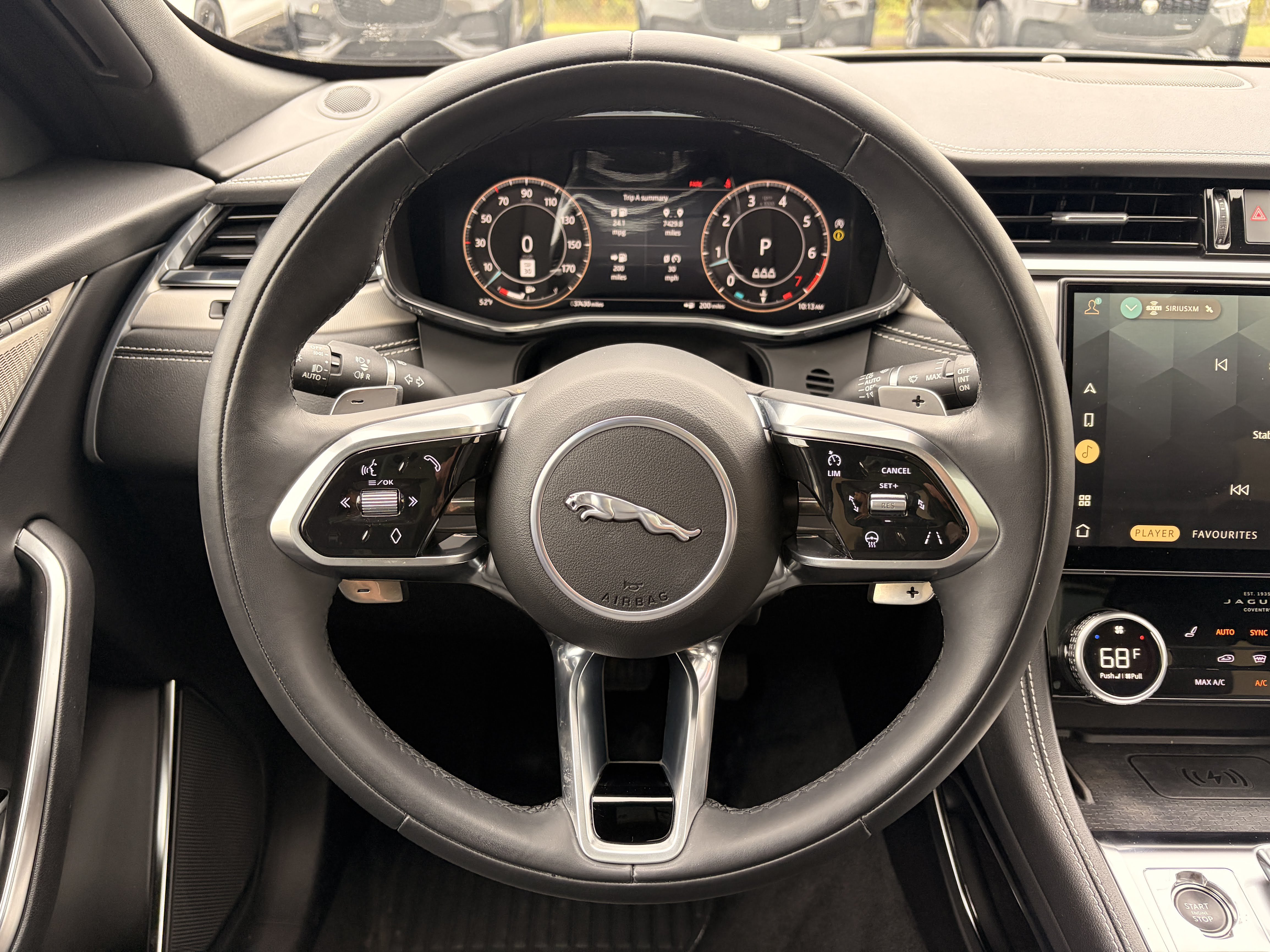 Used 2024 Jaguar F-PACE R-Dynamic S AWD/4WD image 18