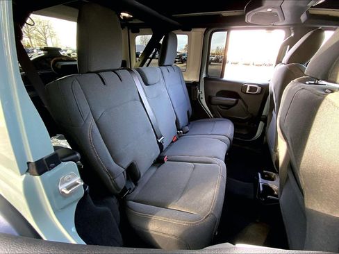 Certified 2024 Jeep Wrangler Willys image 15