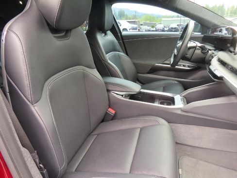 Used 2024 Lucid Air Touring AWD/4WD image 39