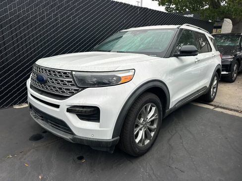 Used 2020 Ford Explorer Limited image 2