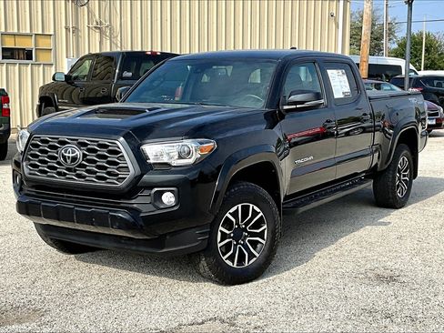 Used 2021 Toyota Tacoma TRD Sport w/ Tacoma SR5 Package image 7