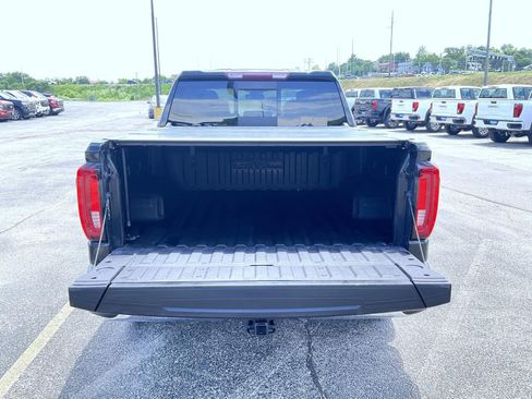 Used 2023 GMC Sierra 1500 SLT w/ SLT Premium Package AWD/4WD image 21