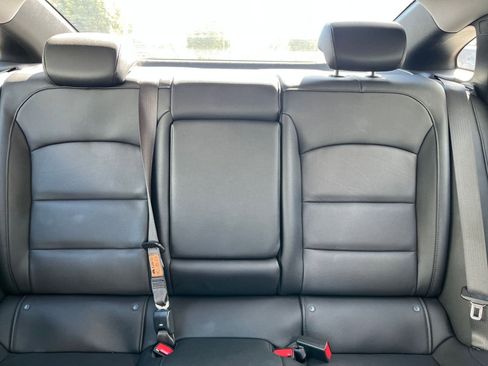 Used 2024 Chevrolet Malibu LT image 38