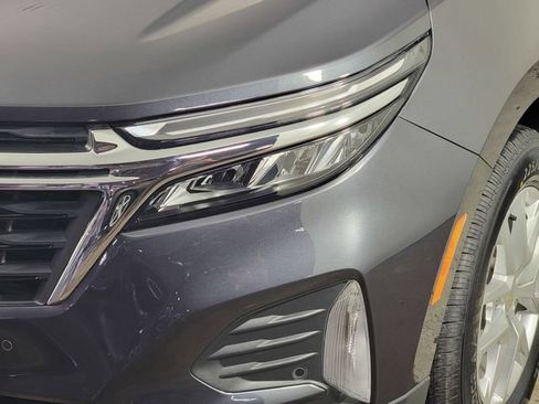 Used 2022 Chevrolet Equinox LT FWD image 9
