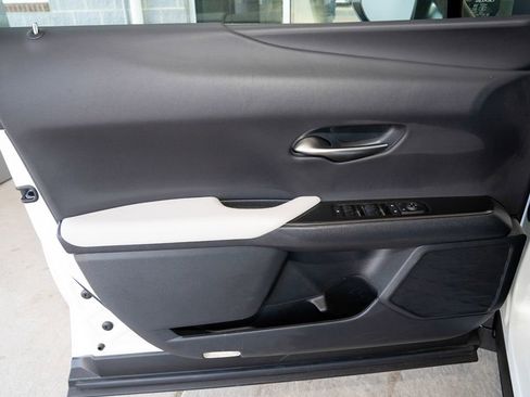 Used 2025 Lexus UX 300h AWD w/ Cold Area Package image 13