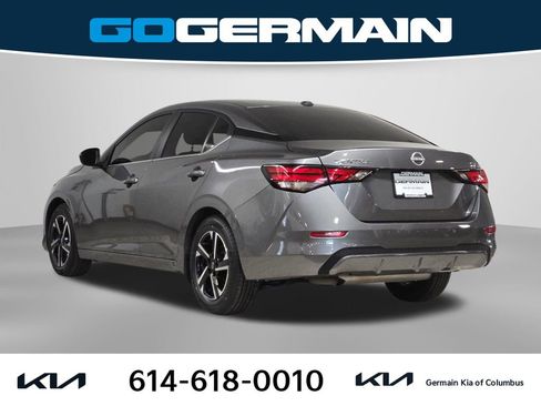 Used 2024 Nissan Sentra SV FWD image 10