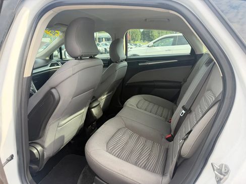 Used 2016 Ford Fusion S FWD image 22