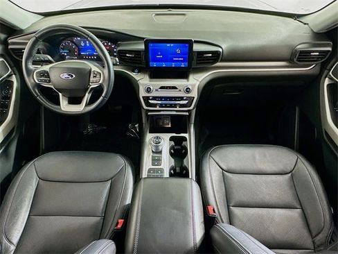 Used 2021 Ford Explorer XLT w/ Class III Trailer Tow Package image 14