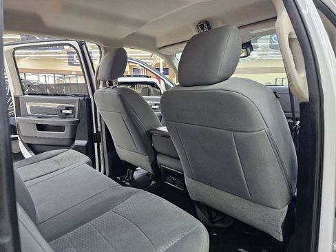 Used 2016 RAM 2500 SLT AWD/4WD image 23