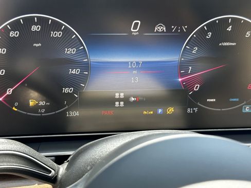 New 2026 Mercedes-Benz GLS 450 4MATIC image 29