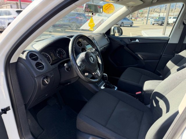 Used 2013 Volkswagen Tiguan S AWD/4WD image 23
