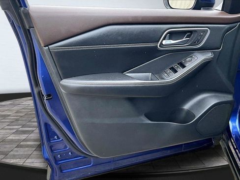 Used 2021 Nissan Rogue SL image 21