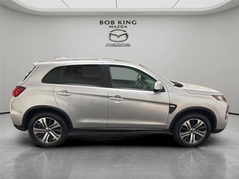 Used 2021 Mitsubishi Outlander Sport ES image 6