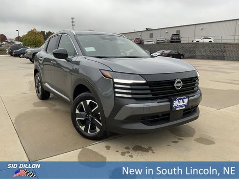 New 2026 Nissan Kicks SV w/ SV Premium Package image 2