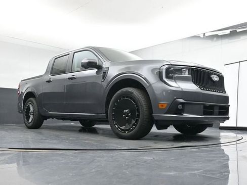 New 2026 Ford Maverick Lobo AWD/4WD image 24