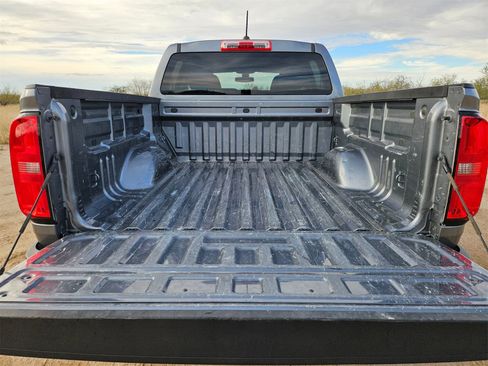 Used 2021 Chevrolet Colorado W/T w/ WT Convenience Package image 7