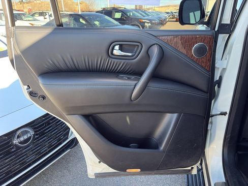 Used 2020 Nissan Armada Platinum w/ Interior Lighting Package image 13