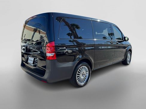 Used 2023 Mercedes-Benz Metris Passenger image 5