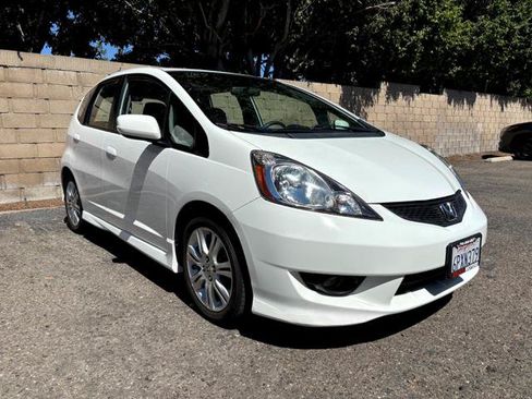 Used 2010 Honda Fit Sport image 7