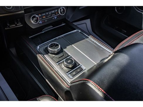 Used 2021 Ford Expedition Max Limited image 18