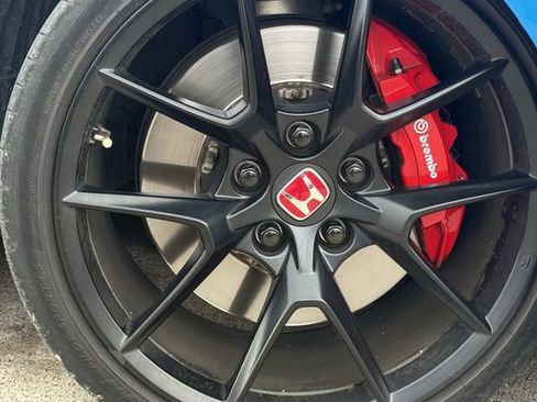 Used 2024 Honda Civic Type R image 10