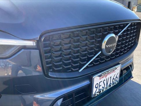 Used 2023 Volvo XC60 B5 Ultimate image 33