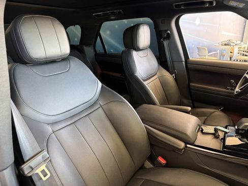 Used 2024 Land Rover Range Rover Sport Dynamic SE image 18