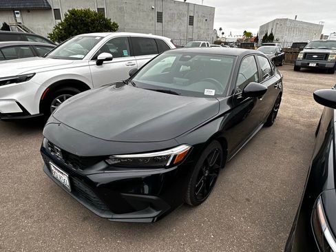 Used 2023 Honda Civic Sport image 10