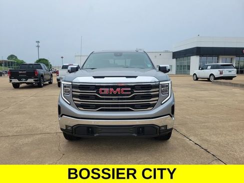 New 2026 GMC Sierra 1500 SLT AWD/4WD image 2