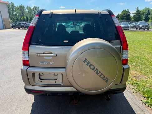Used 2006 Honda CR-V SE image 2