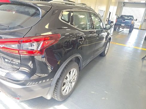 Used 2020 Nissan Rogue Sport SV w/ All-Weather Package image 6