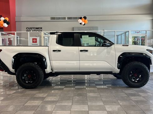 Used 2025 Toyota Tacoma TRD Pro image 3