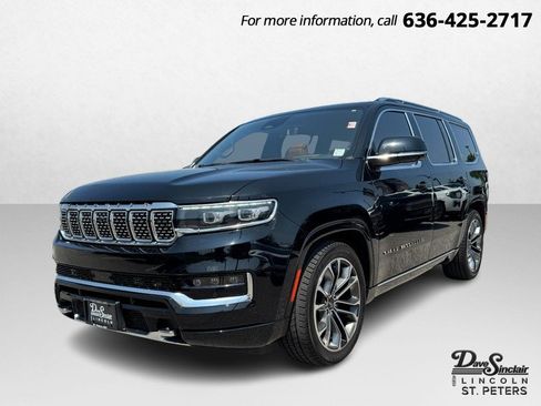 Used 2022 Jeep Grand Wagoneer Series III w/ Rear Seat Video Group 1 AWD/4WD image 1