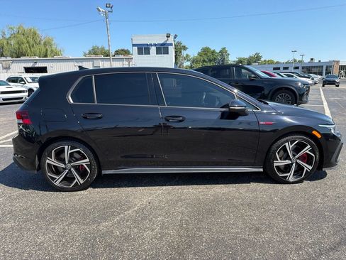 Used 2024 Volkswagen GTI SE FWD image 8