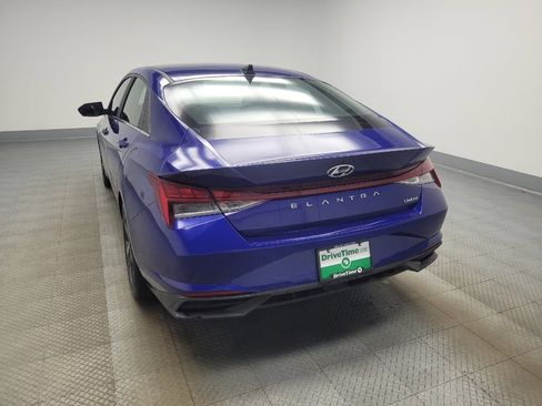 Used 2023 Hyundai Elantra Limited image 6