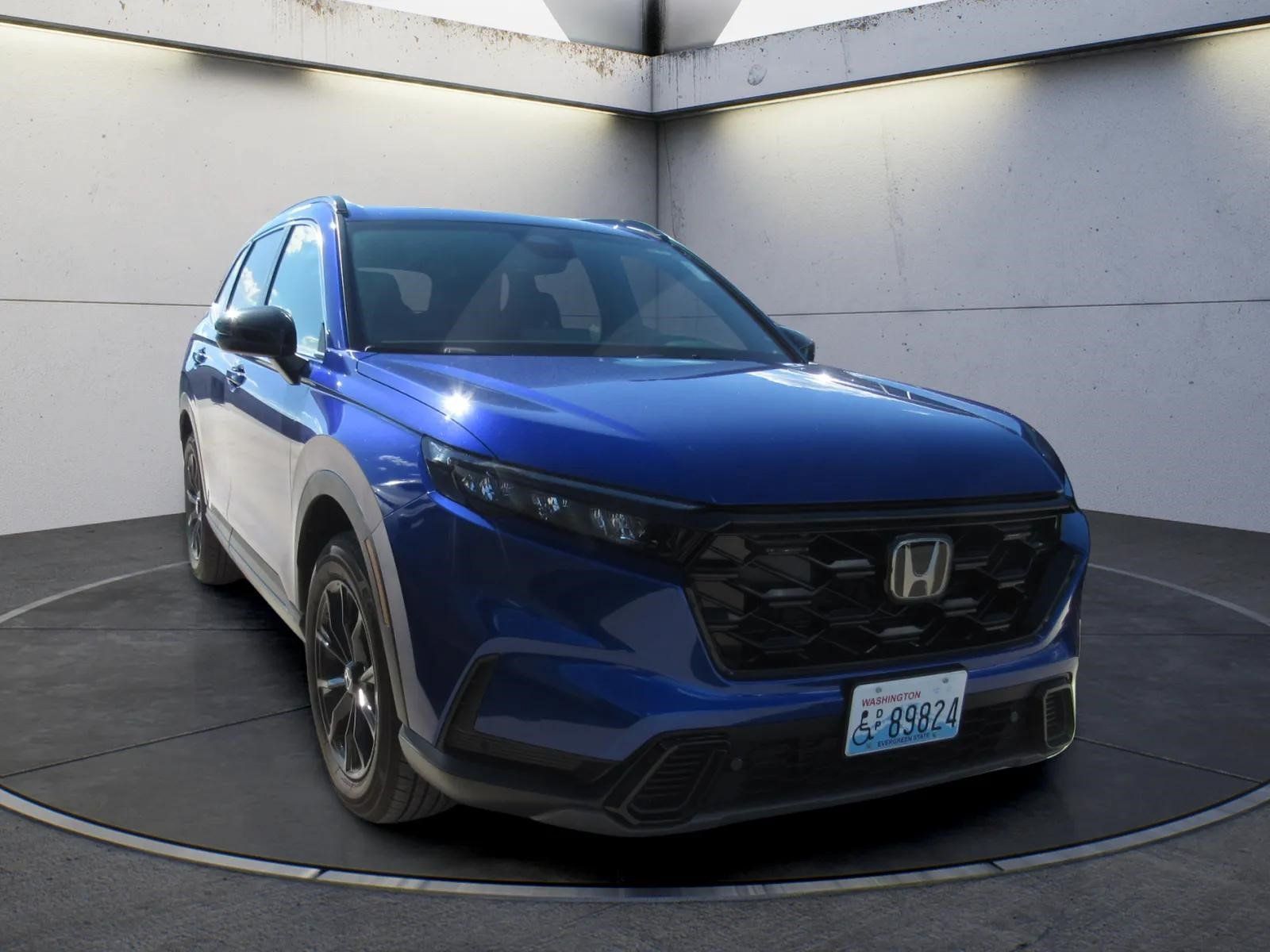 Used 2025 Honda CR-V Sport-L image 2