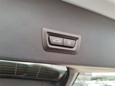 Certified 2025 BMW X3 xDrive30i image 7