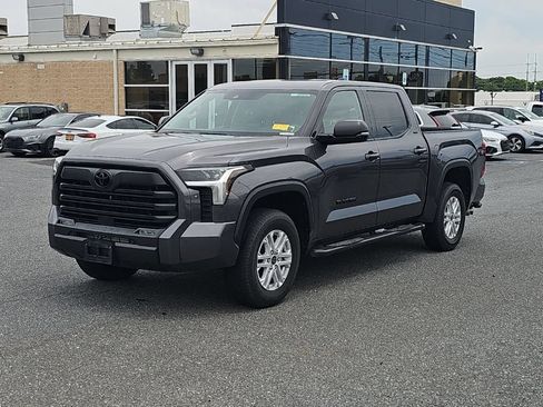 Used 2023 Toyota Tundra SR5 w/ SR5 Premium Package AWD/4WD image 16