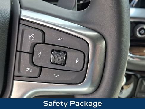 Used 2023 Chevrolet Silverado 1500 RST AWD/4WD image 8