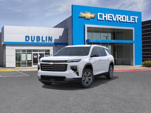 New 2026 Chevrolet Traverse LT image 9