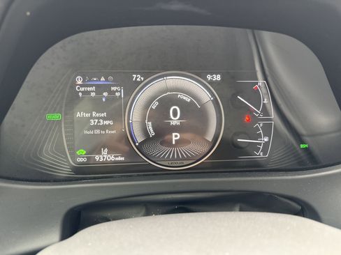 Used 2020 Lexus UX 250h w/ Premium Package image 21