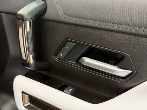 Used 2025 GMC Hummer EV 3X image 24