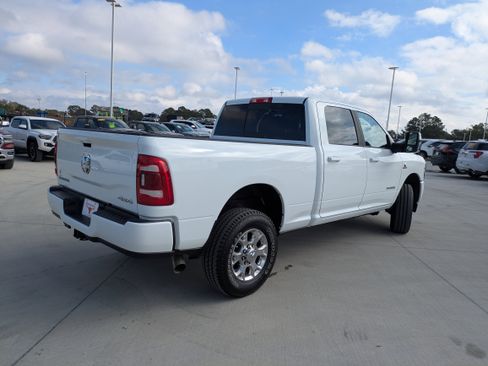 Used 2024 RAM 2500 Laramie w/ Safety Group image 8