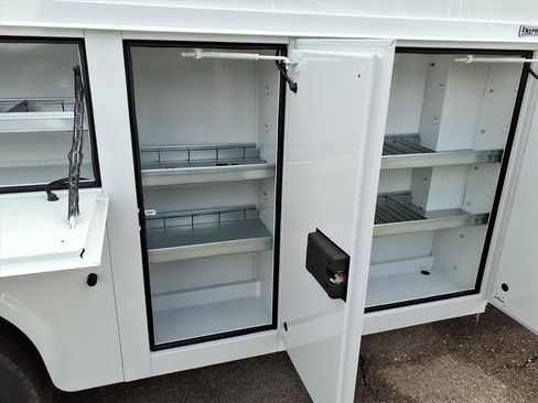 Used 2026 Ford E-350 and Econoline 350 Super Duty w/ Power Equipment Group image 53