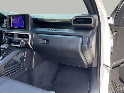 Used 2025 Toyota Tacoma SR RWD image 18