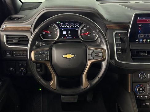 Used 2021 Chevrolet Tahoe High Country w/ Premium Package RWD image 13