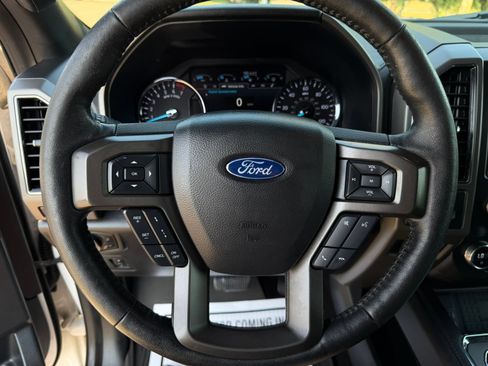 Used 2019 Ford Expedition XLT w/ Equipment Group 202A RWD image 23