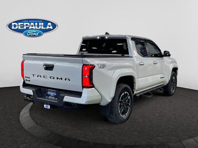 Used 2024 Toyota Tacoma TRD Sport w/ TRD Sport Premium Package AWD/4WD image 7